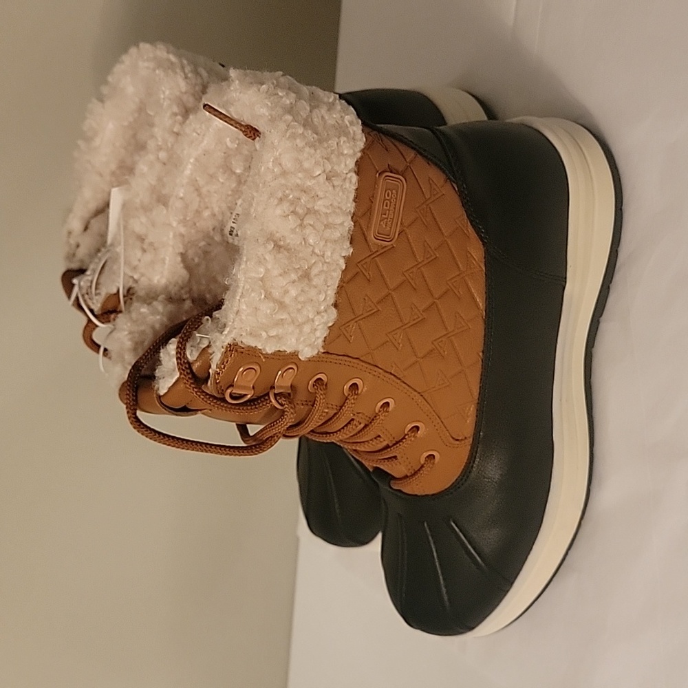 Aldo Women's Size-9 Duck Boot, Size 9,  NWOT